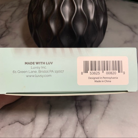 Luvsy Printed Crib Sheets "Space Baby" - Picture 7 of 7